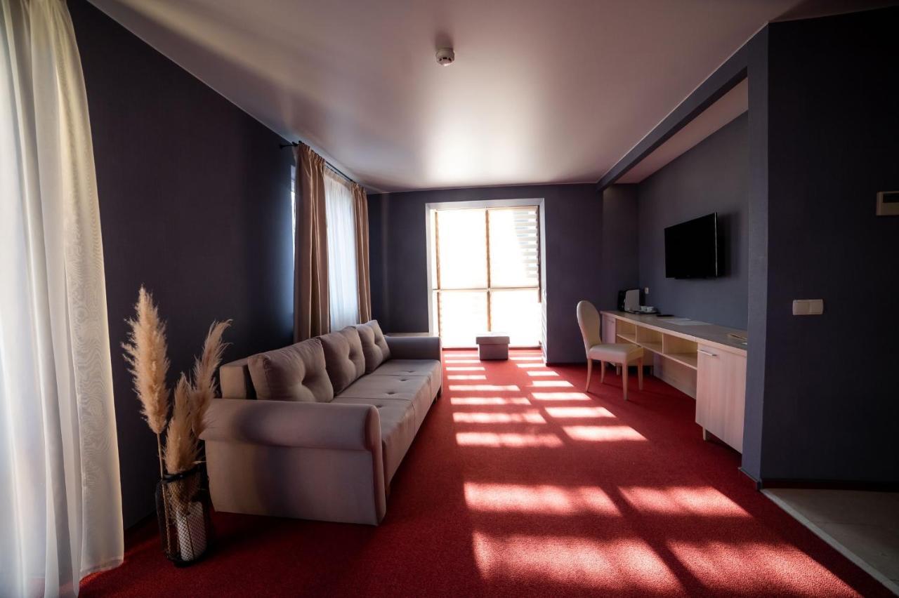 Sribni Leleky Hotel & Spa Lutsk Luaran gambar