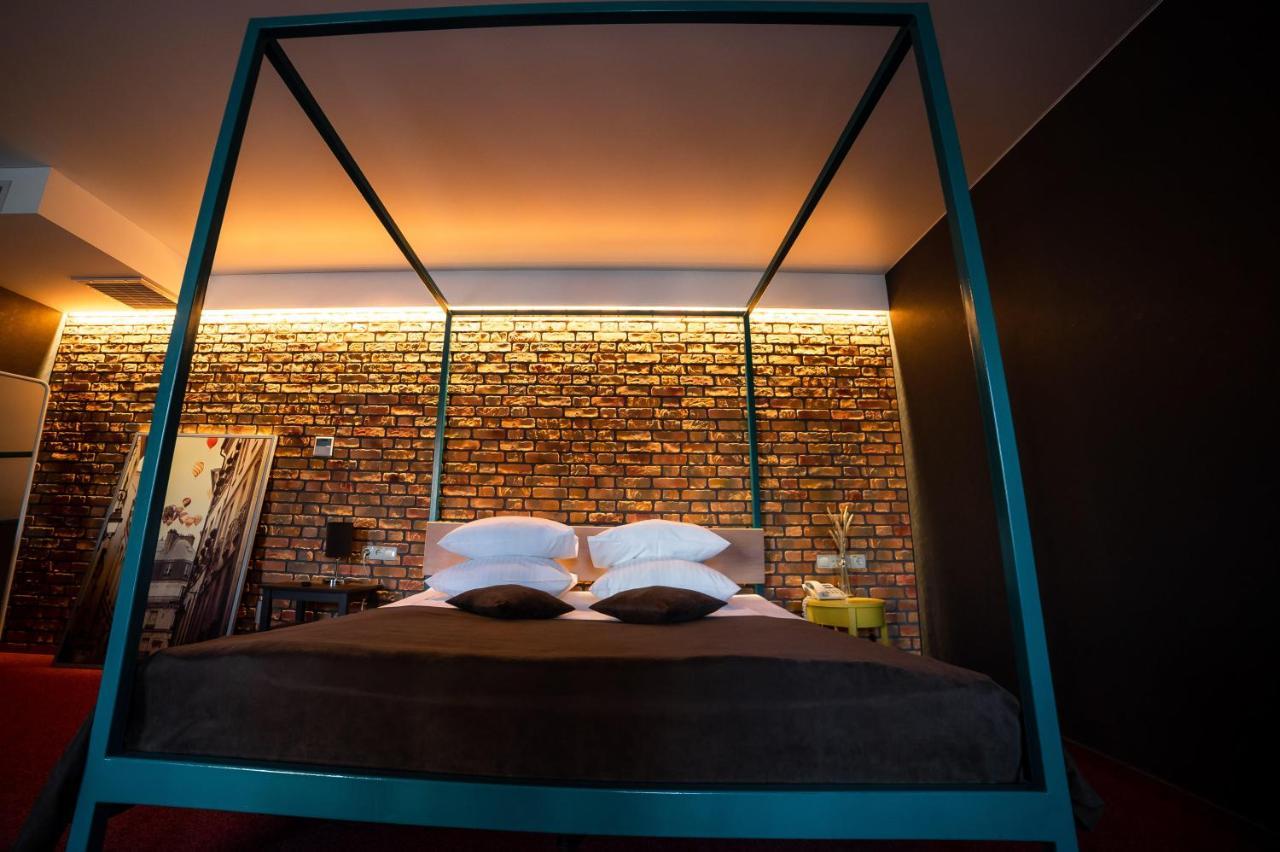 Sribni Leleky Hotel & Spa Lutsk Luaran gambar