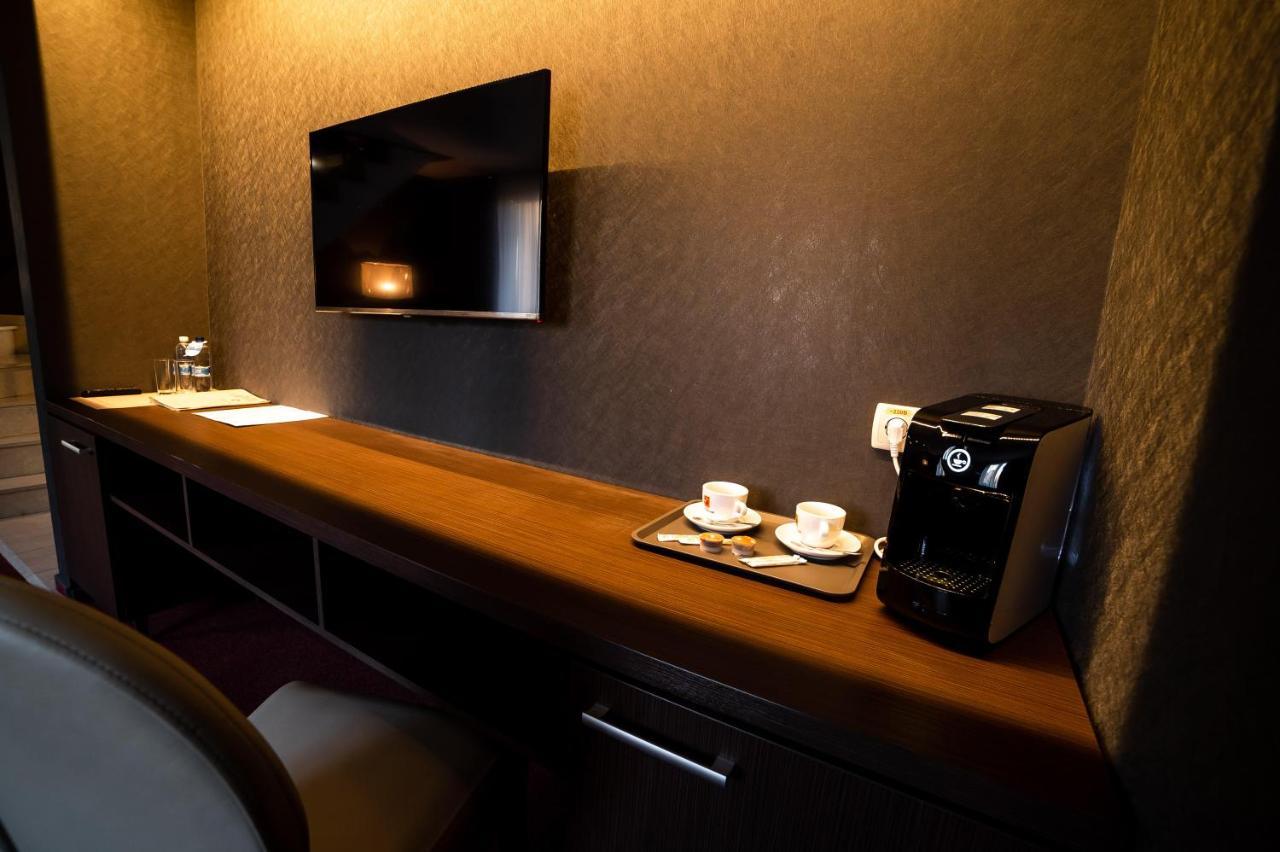 Sribni Leleky Hotel & Spa Lutsk Luaran gambar